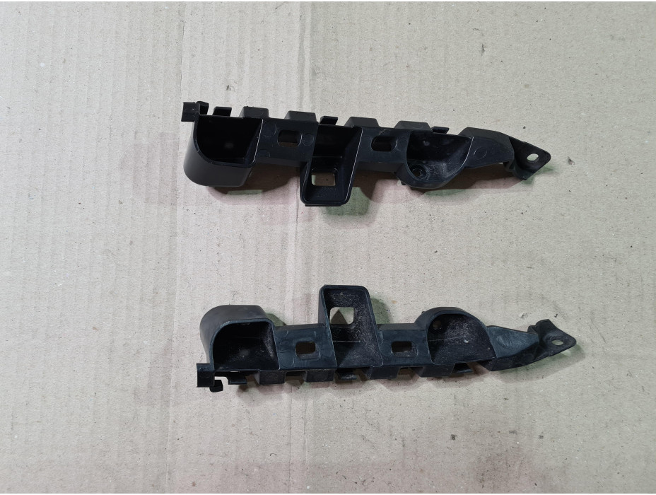 Държачи за броня за Фолксваген Пасат Б7 / VW Passat B7 2.0 TDI