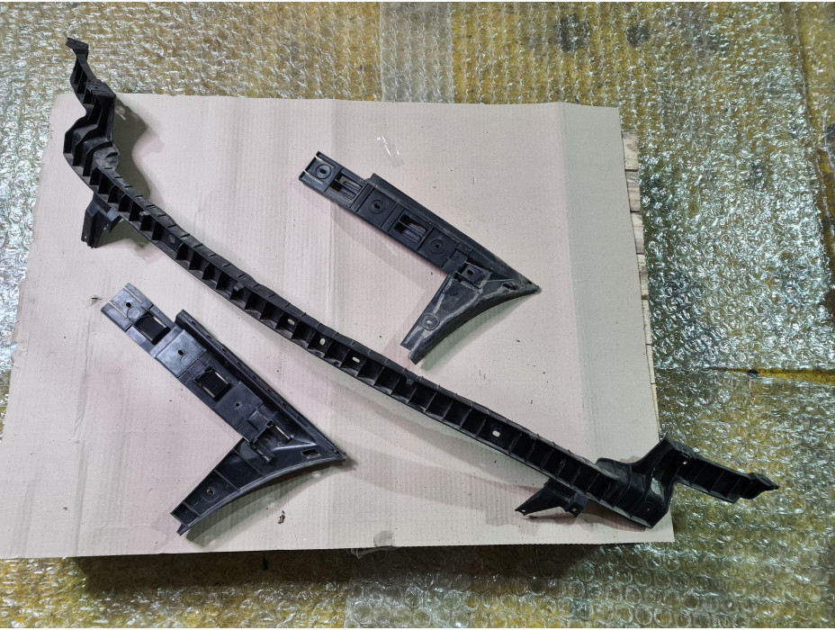 Държачи за задна броня за Фолксаген Файтон / Volkswagen Phaeton 