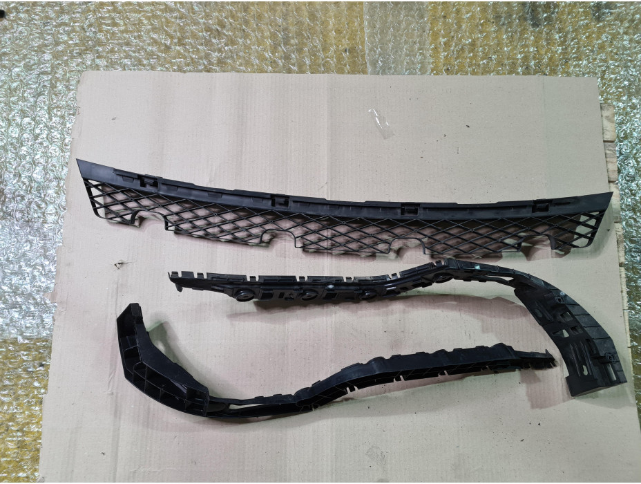 Държачи за задна броня за Фолксваген Пасат Б7 Комби / Volkswagen Passat B7 Avant