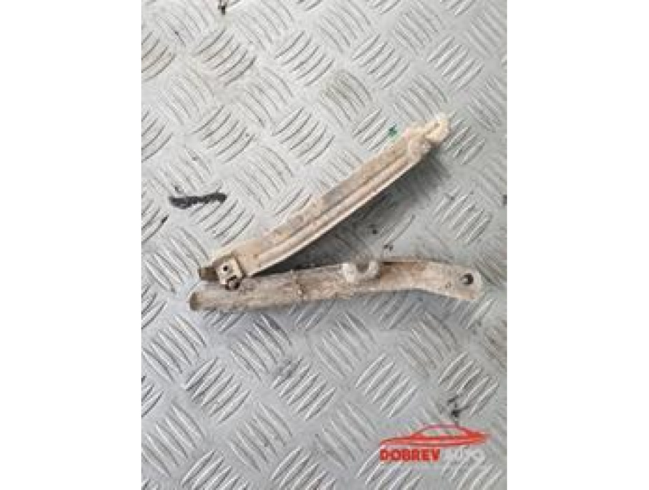 Държачи за предна броня за Mercedes ML 280 W164