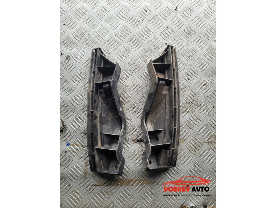 Държачи фарове за VW Touran 1T