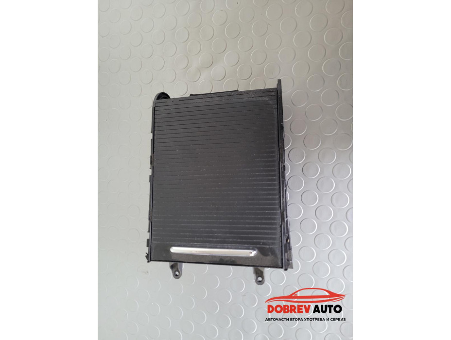 Държачи чаши за VW Passat B6 2.0 TDI BKP Sedan