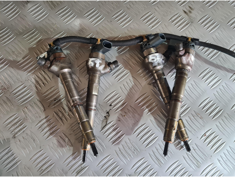 Дюзи за Volkswagen Passat B7 2.0TDI 140кс Дюзи за Volkswagen Passat B7 2.0TDI 140кс