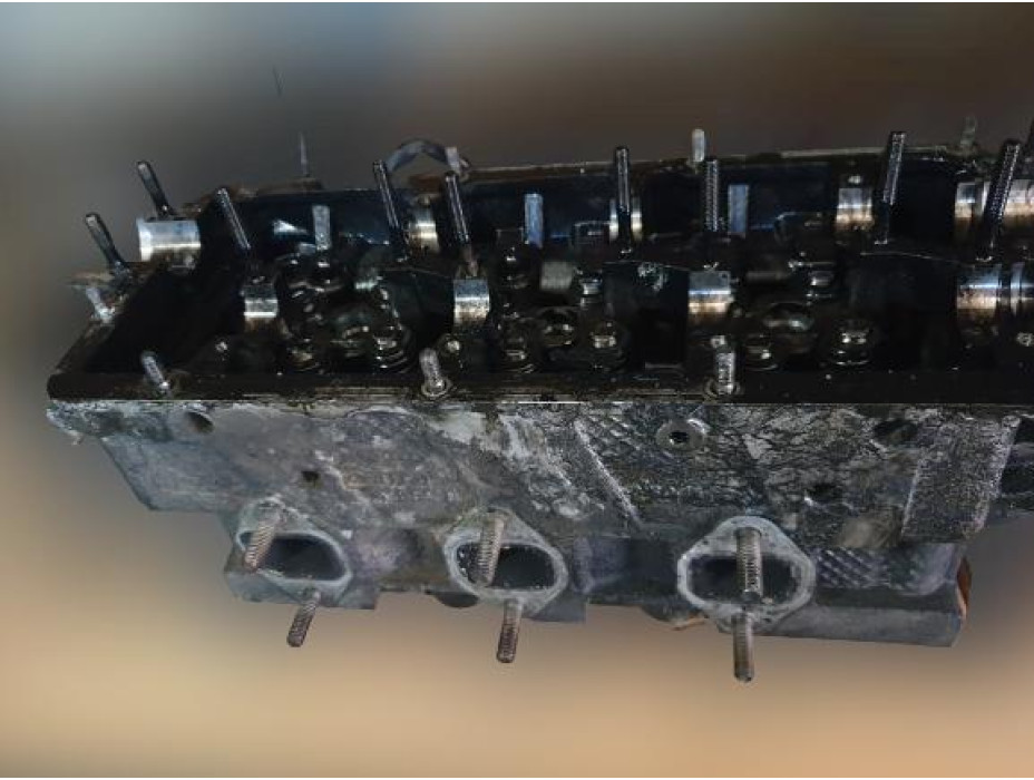 Дясна глава за VW Passat B5.5 2.5TDI - AKN