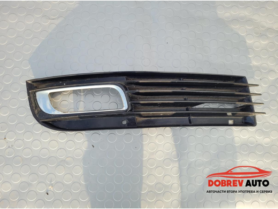 Дясна решетка предна броня Audi A8 D3 Facelift Дясна решетка предна броня Audi A8 D3 Facelift