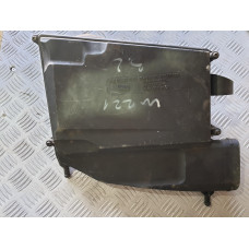 Дясна филтърна кутия за Mercedes S 320 TDI W221