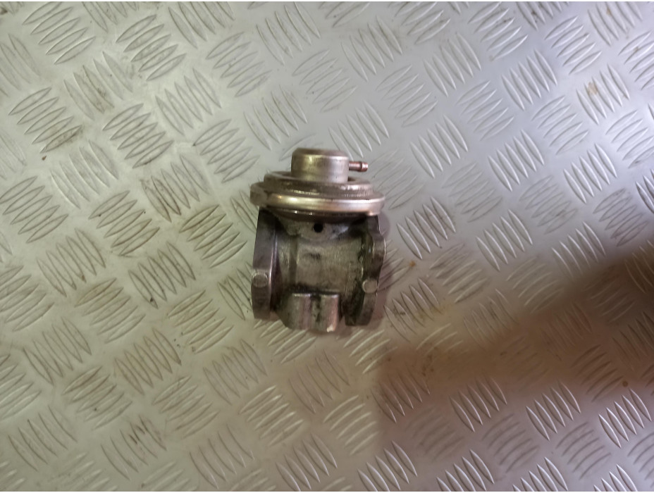 ЕГР клапан за Audi A3 8P 2.0 TDI