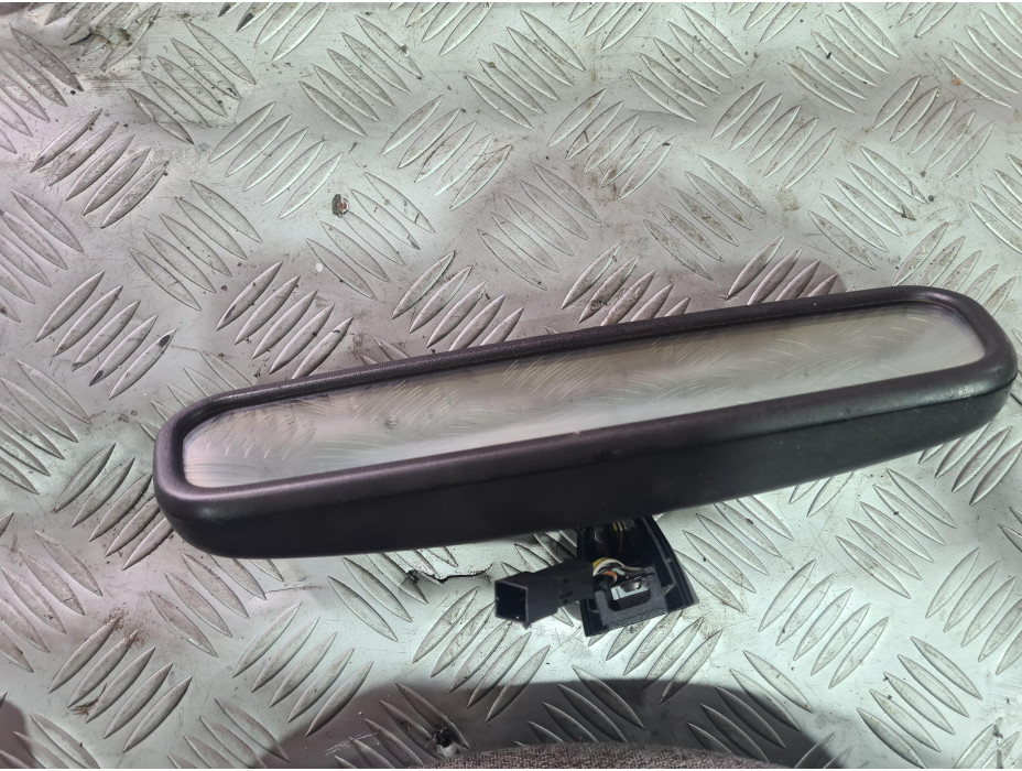 Електрохроматично вътрешно огледало за Audi A6 C5 2.4 i Automat Sedan Електрохроматично вътрешно огледало за Audi A6 C5 2.4 i Automat Sedan