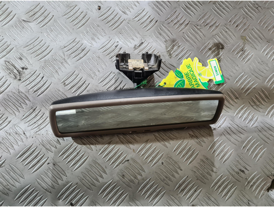 Електрохроматично вътрешно огледало за VW Passat B6 2.0 TDI BMP Електрохроматично вътрешно огледало за VW Passat B6 2.0 TDI BMP