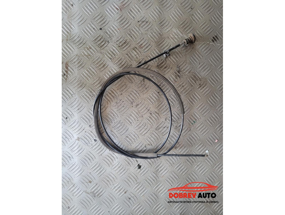 Жило преден капак за Audi A8 D4 3.0 TDI Жило преден капак за Audi A8 D4 3.0 TDI