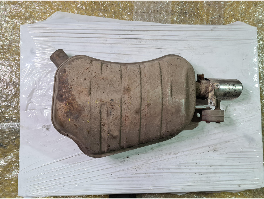 Заден десен ауспух за Ауди А8 Д3 / Audi A8 D3 4.2 i 335к.с.