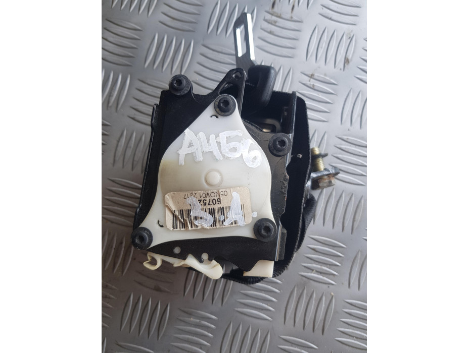 Заден десен колан за Audi A4 B6 Avant Заден десен колан за Audi A4 B6 Avant