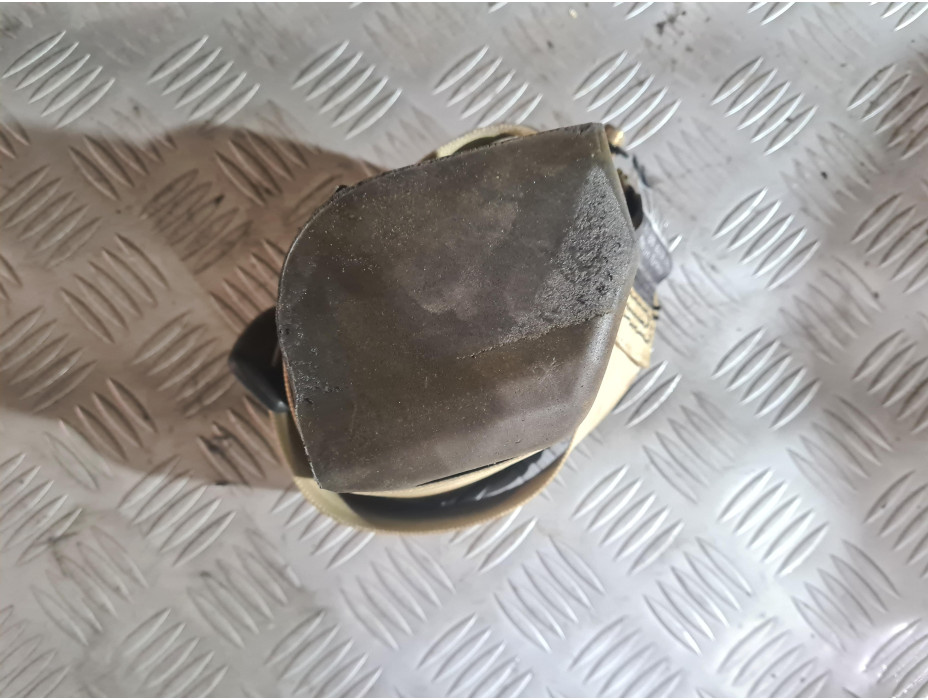 Заден десен колан за Audi A6 C6 2.7 TDI Quattro Заден десен колан за Audi A6 C6 2.7 TDI Quattro