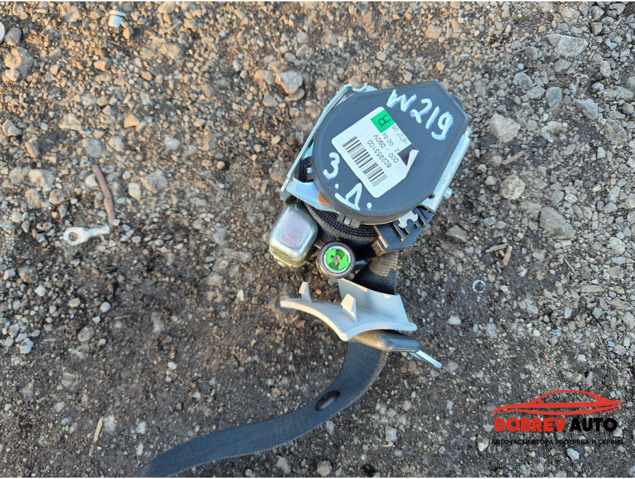 Заден десен колан за Mercedes CLS W219 - черен