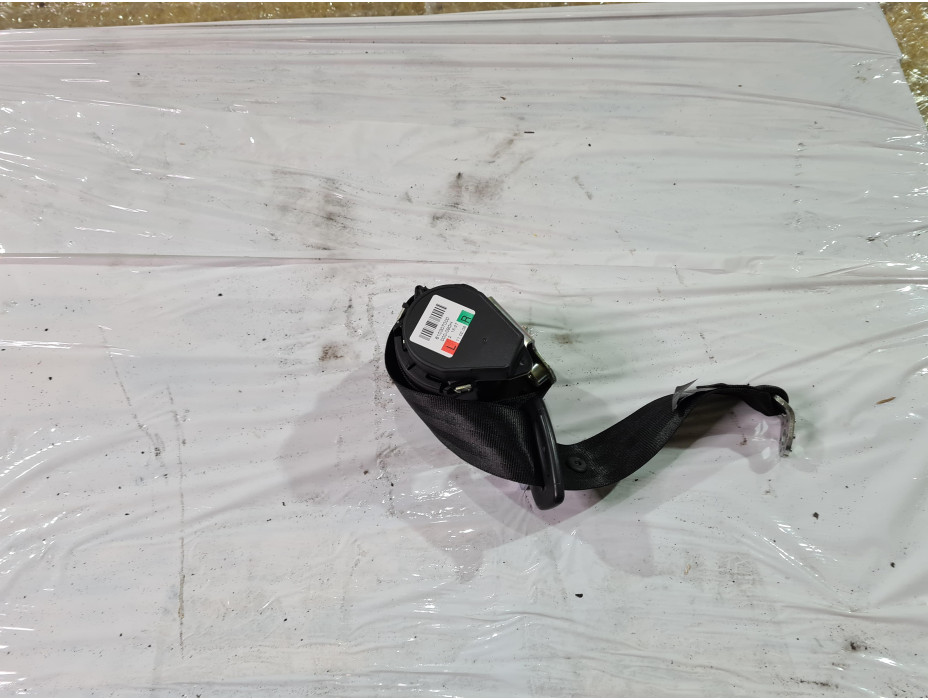 Заден десен колан за Ауди А4 Б8 / Audi A4 B8 2.0 TDI комби Заден десен колан за Ауди А4 Б8 / Audi A4 B8 2.0 TDI комби