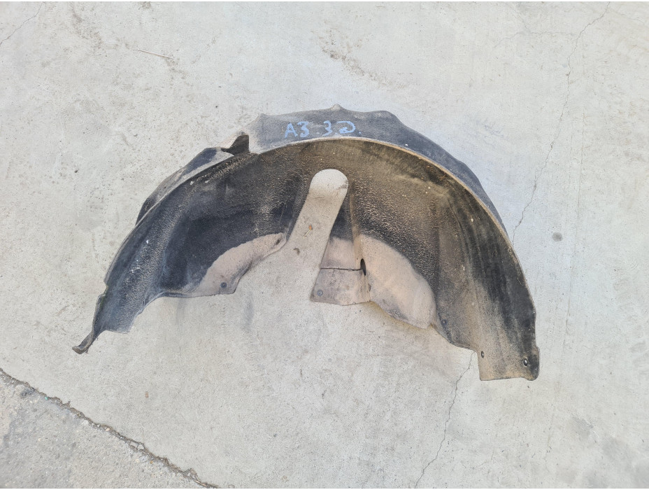 Заден десен подкалник за Audi A3 8P Sportback