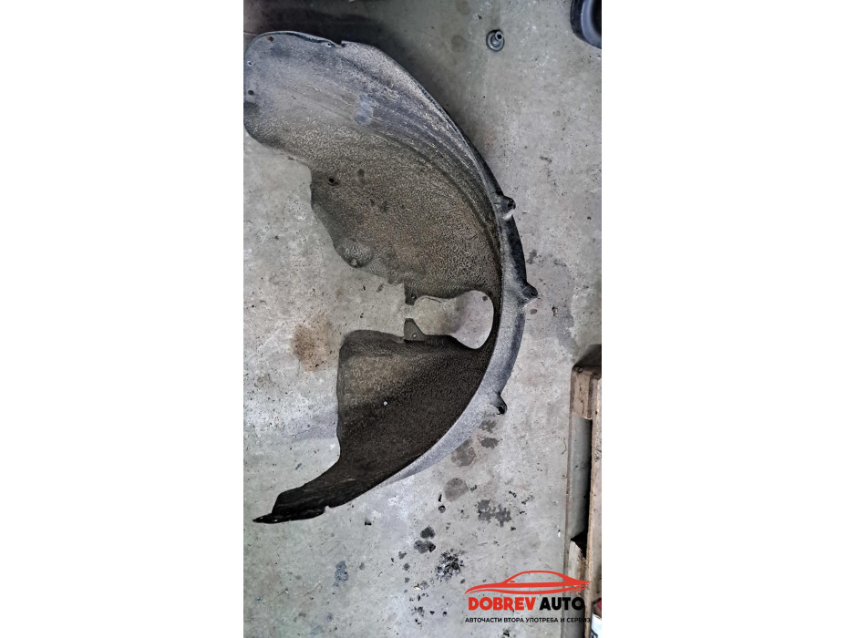 Заден десен подкалник за Audi A8 D3