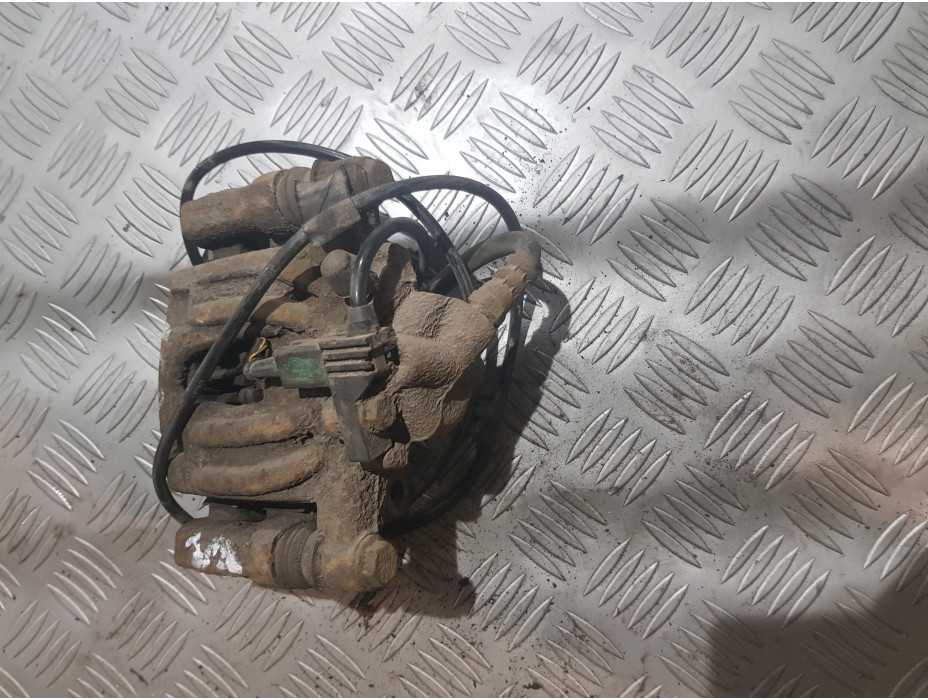 Заден десен спирачен апарат за Mercedes Vito W639 Заден десен спирачен апарат за Mercedes Vito W639