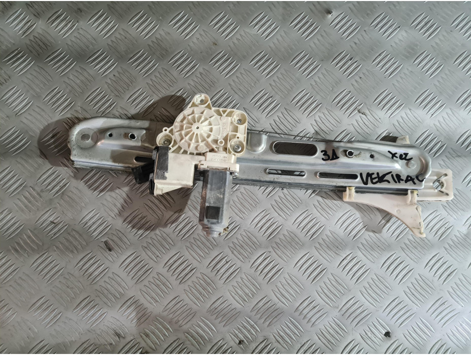 Заден десен стъклоповдигач за Opel Vectra C- Хечбег