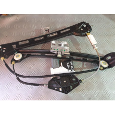 Заден десен стъклоповдигач за VW Passat CC