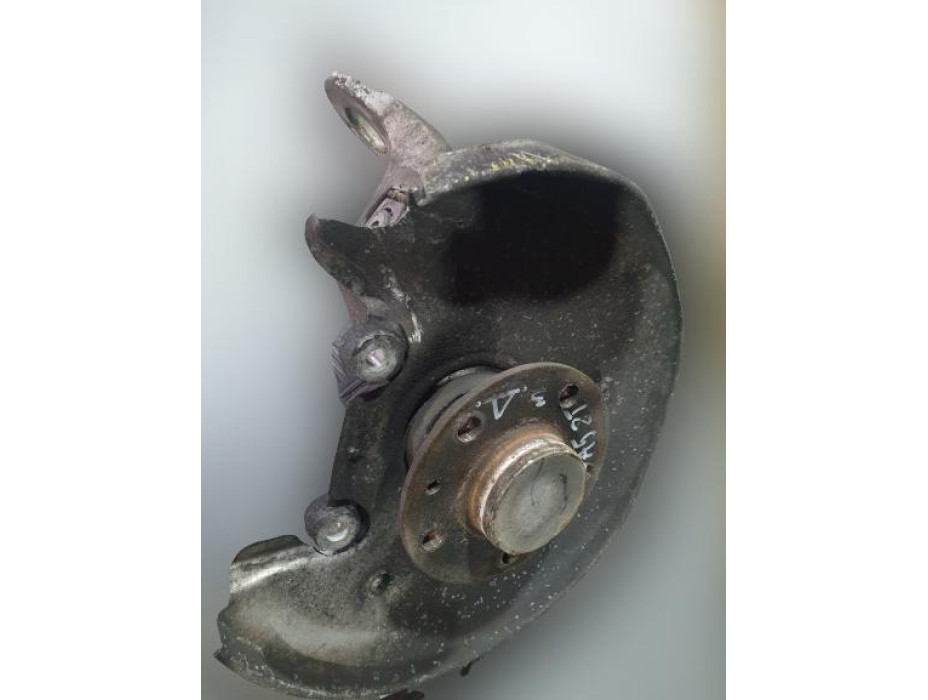 Заден десен шенкел за Audi A5 8T 2.7TDI Заден десен шенкел за Audi A5 8T 2.7TDI