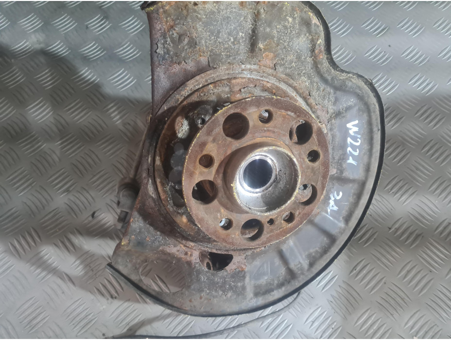 Заден десен шенкел за Mercedes S320 CDI W221