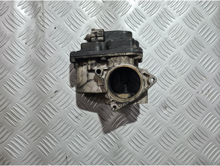 Заден десен шенкел за VW Passat B6 2.0 TDI Заден десен шенкел за VW Passat B6 2.0 TDI