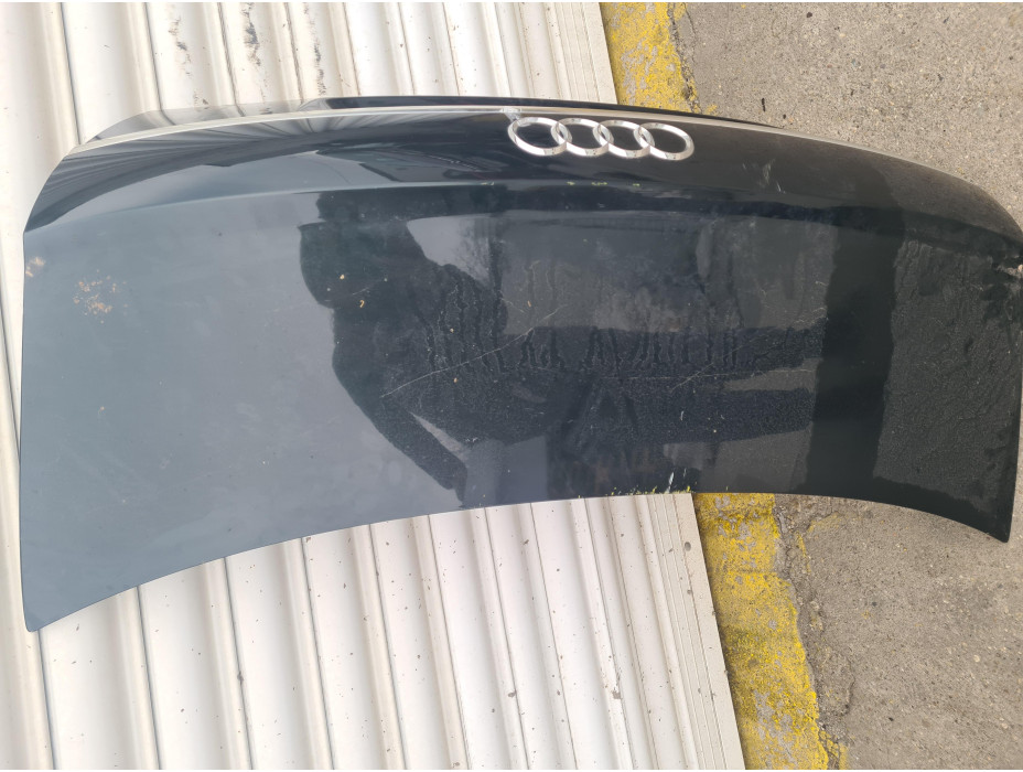 Заден капак за Audi A6 C6 2.7 TDI Quattro Заден капак за Audi A6 C6 2.7 TDI Quattro