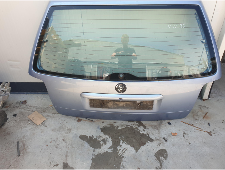 Заден капак за VW Passat B5 1.8 T комби