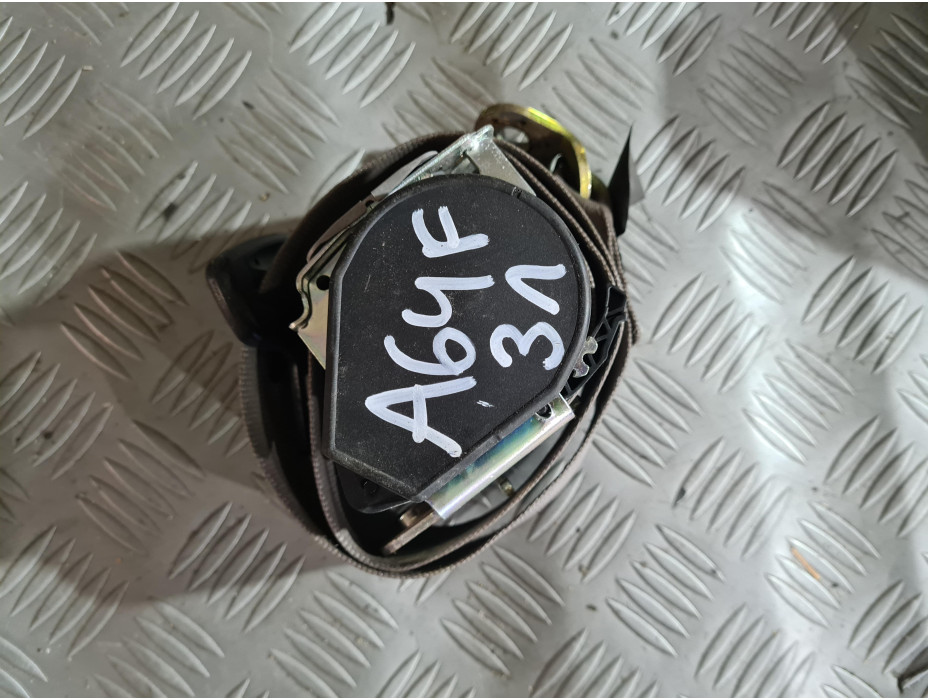 Заден ляв колан - Бежов за Audi A6 C6 3.2 FSI Quattro