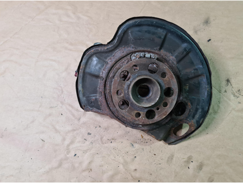 Заден ляв шенкел за Mercedes S320cdi W221