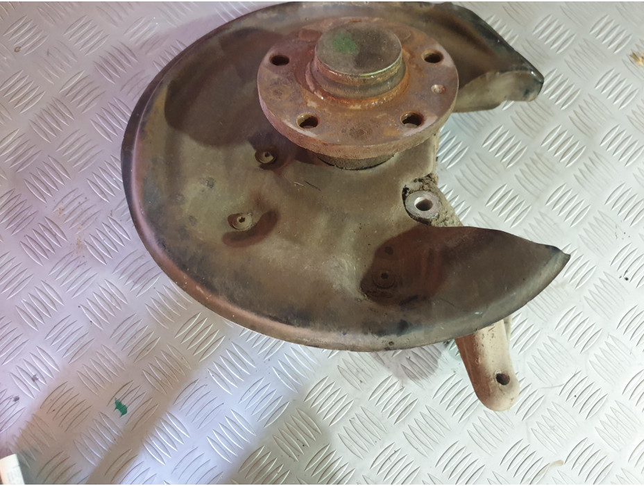 Заден ляв шенкел за VW Passat CC 2.0TSI