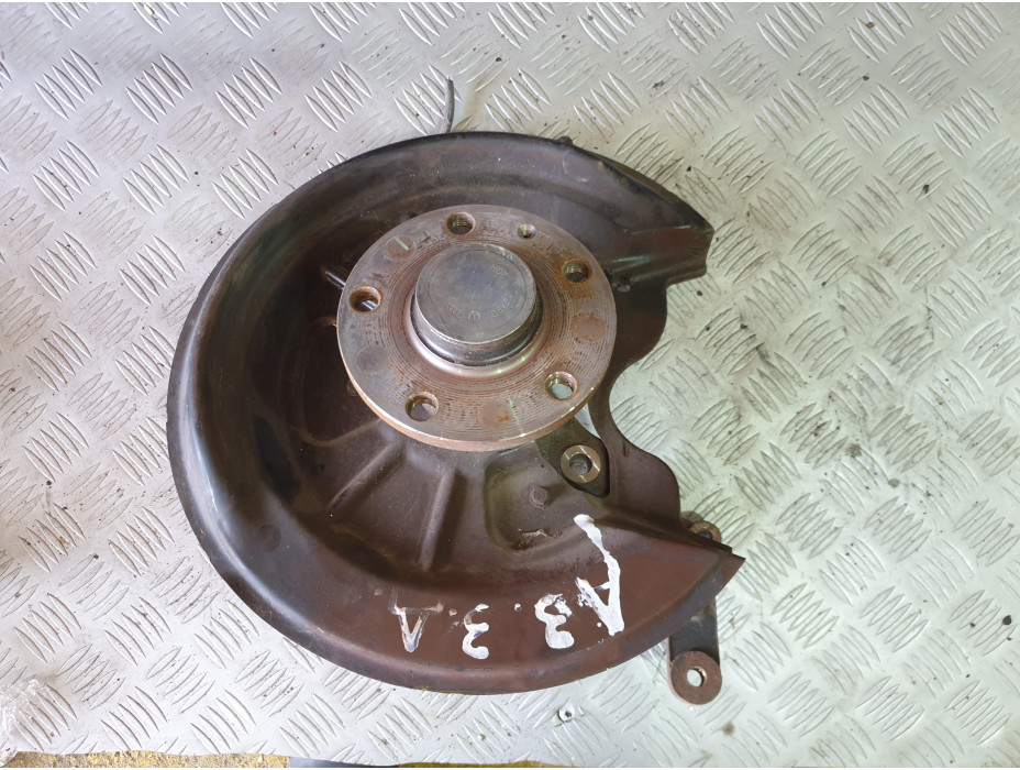 Заден ляв шенкел за VW Touran 1.9 TDI