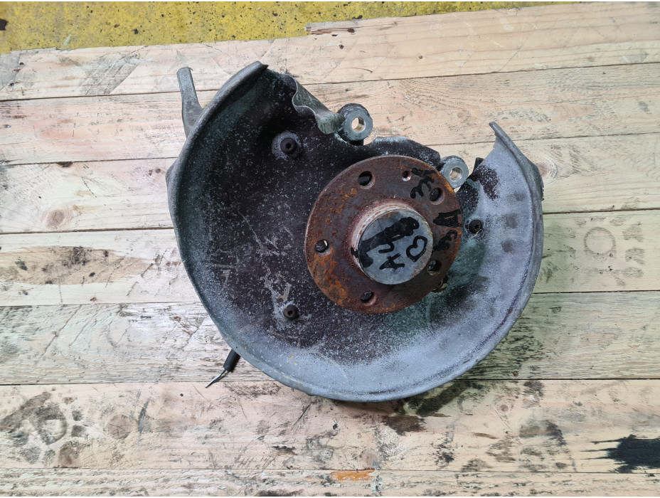 Заден ляв шенкел за Ауди А4 Б8 / Audi A4 B8 Заден ляв шенкел за Ауди А4 Б8 / Audi A4 B8