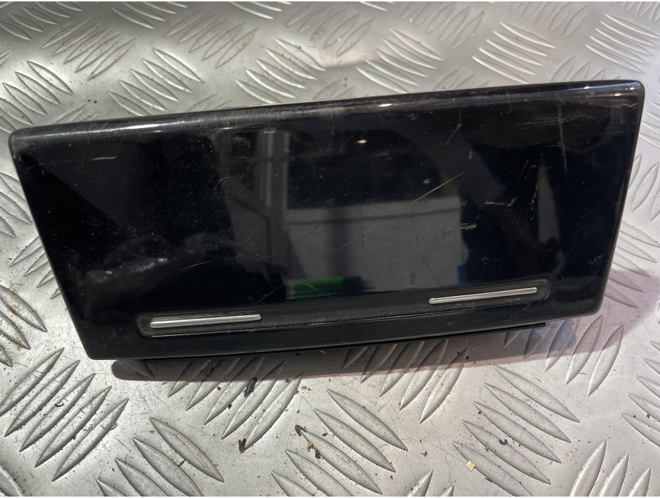 Заден пепелник за Ауди А8 Д3 / Audi A8 D3 4.2 i 335к.с. Заден пепелник за Ауди А8 Д3 / Audi A8 D3 4.2 i 335к.с.