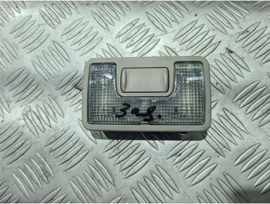 Заден плафон в багажника за Audi A6 C5 Avant Заден плафон в багажника за Audi A6 C5 Avant