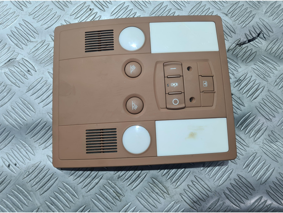 Заден плафон за Audi A8 D3 3.2 FSI