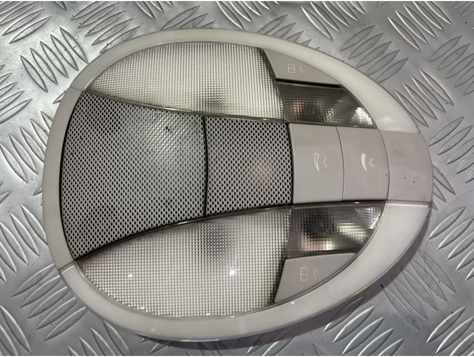 Заден плафон за Mercedes E Class W211