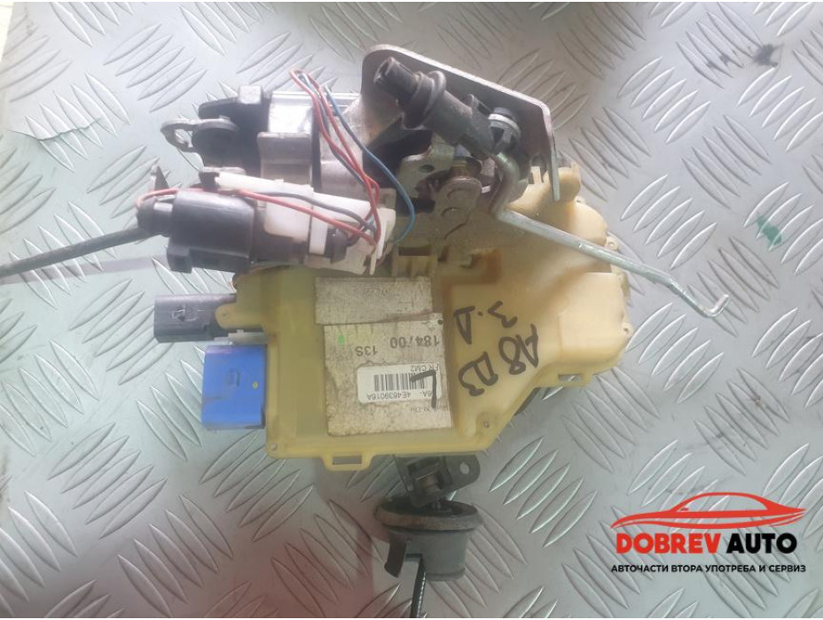 Задна дясна брава (Keyless + Soft close) за Audi A8 D3 4.2 FSI Long