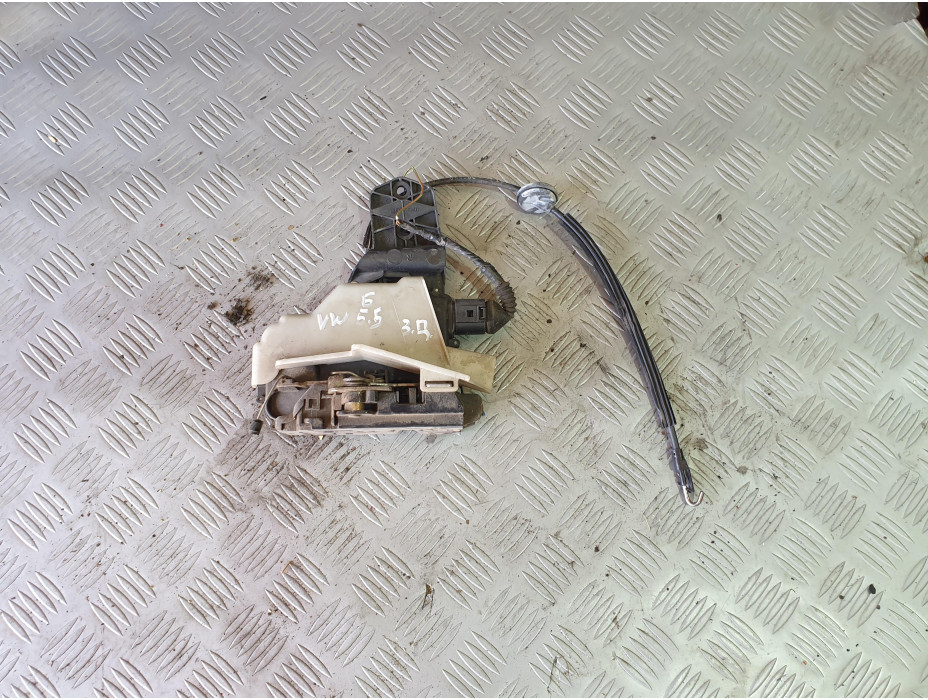 Задна дясна брава за Volkswagen Passat B5.5