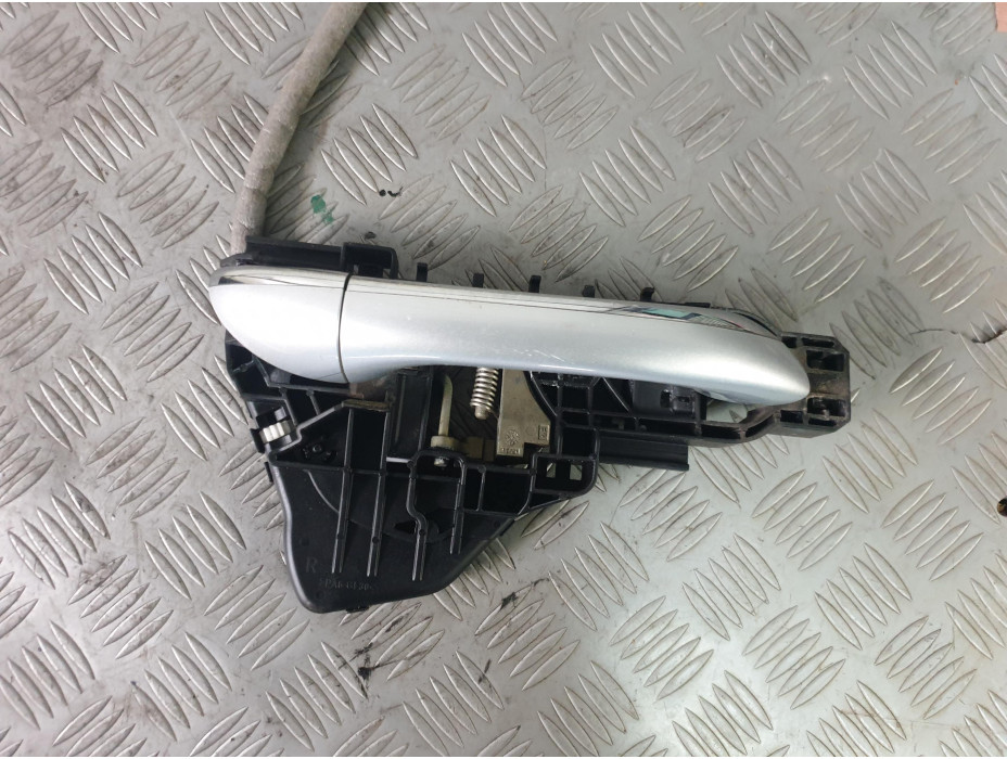 Задна дясна външна дръжка за Mercedes ML 280 CDI W164