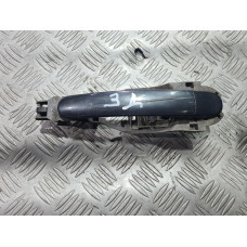 Задна дясна външна дръжка за VW Passat B5 2.5 TDI Задна дясна външна дръжка за VW Passat B5 2.5 TDI