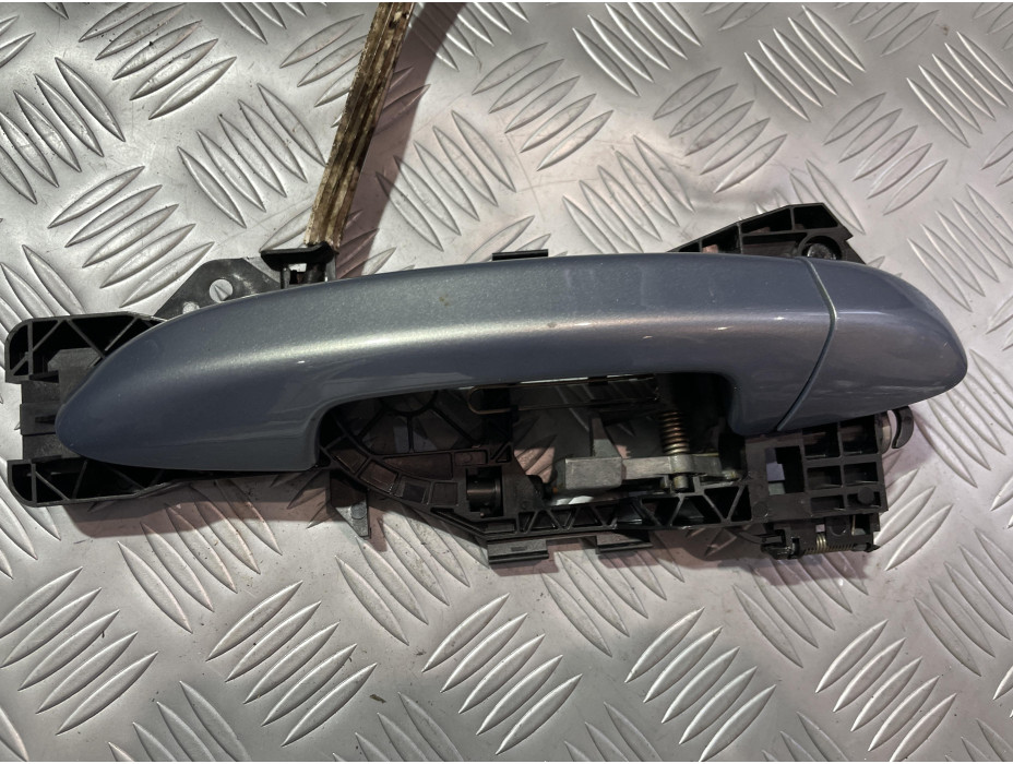 Задна дясна външна дръжка за Фолксваген Пасат Б7 / VW Passat B7 2.0 TDI