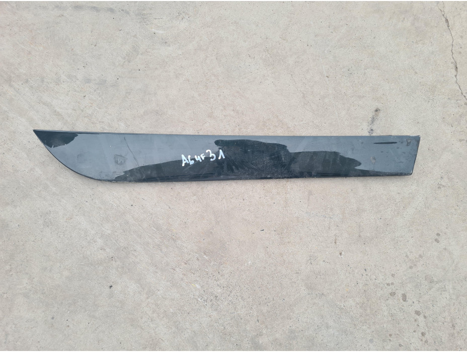 Задна дясна външна лайсна за Audi A6 C6 2.7 TDI Quattro