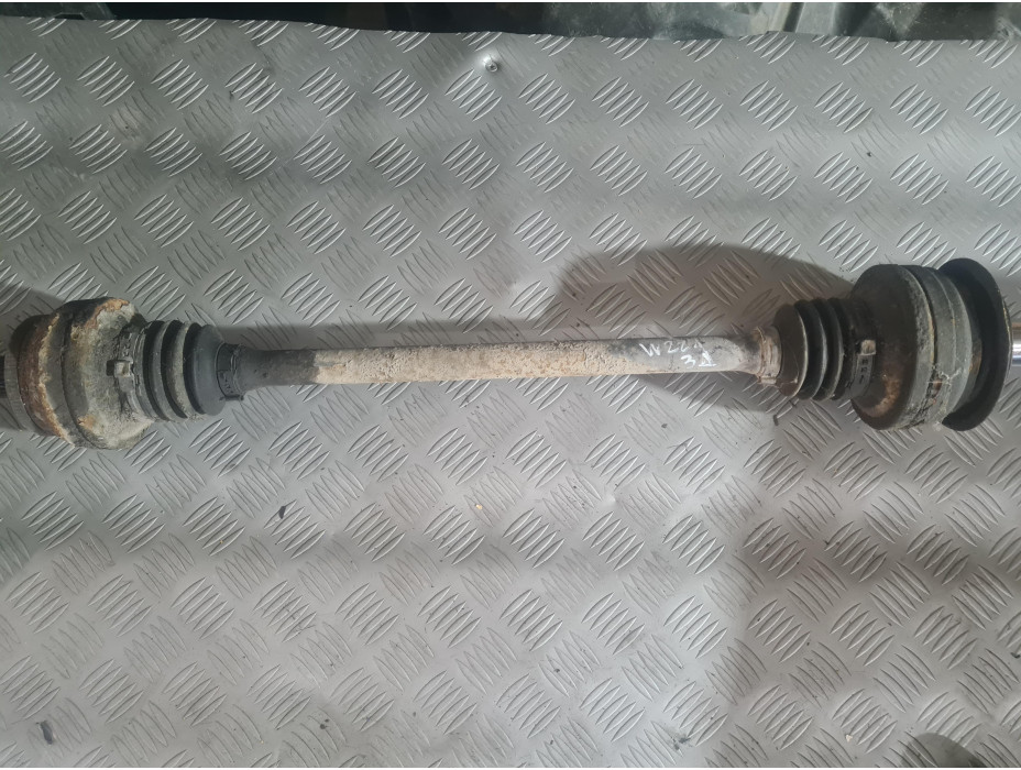 Задна дясна полуоска за Mercedes S320 CDI W221 Задна дясна полуоска за Mercedes S320 CDI W221