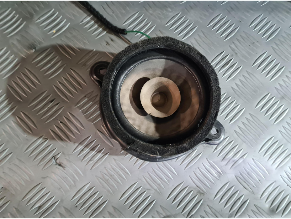 Задна дясна тонколона за Mercedes A170 CDI W 168 Задна дясна тонколона за Mercedes A170 CDI W 168