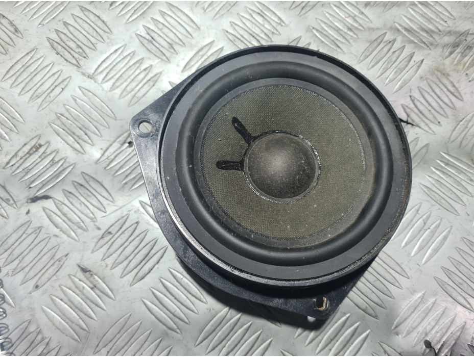 Задна дясна тонколона за Opel Zafira A 2.2 i 147 к.с.