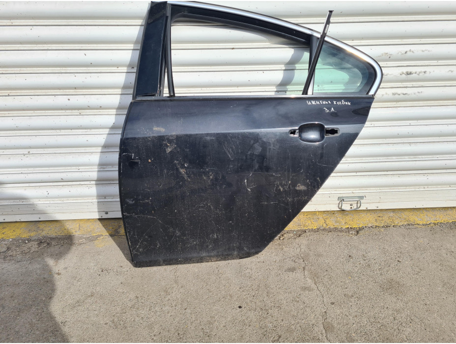 Задна лява врата за Opel Insignia Hatchback Задна лява врата за Opel Insignia Hatchback