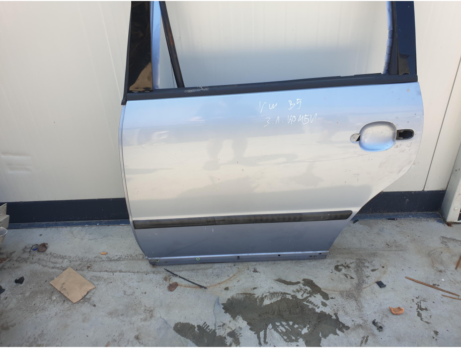 Задна лява врата за VW Passat B5 1.8 T комби