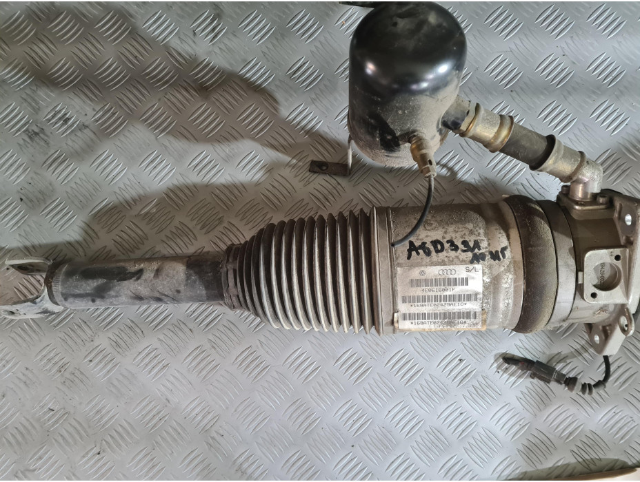 Задна лява възглавница за Audi A8 D3 4.2i Long